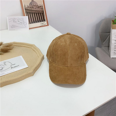 Palarie de dama cu vizor din catifea