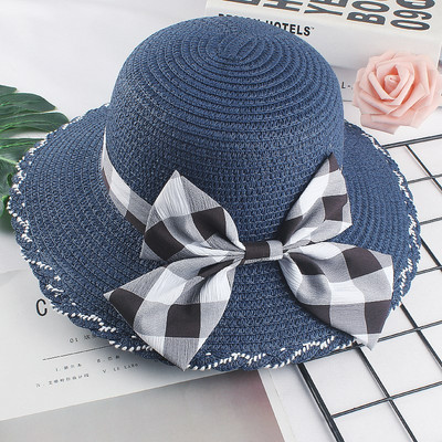 Γυναικείο ψάθινο καπέλο με καρό κορδέλα
