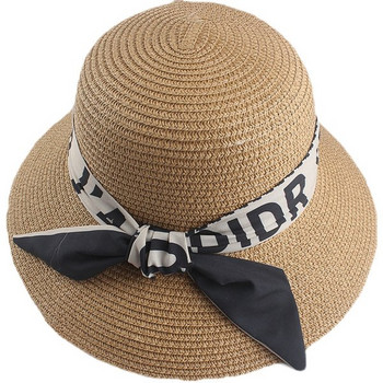 Дамска шапка с надписи-подходяща за плаж
