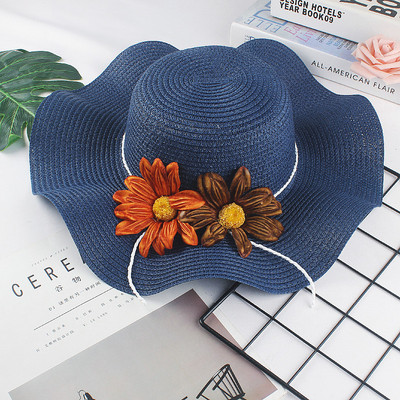Pălărie de paie pentru femei cu flori 3D