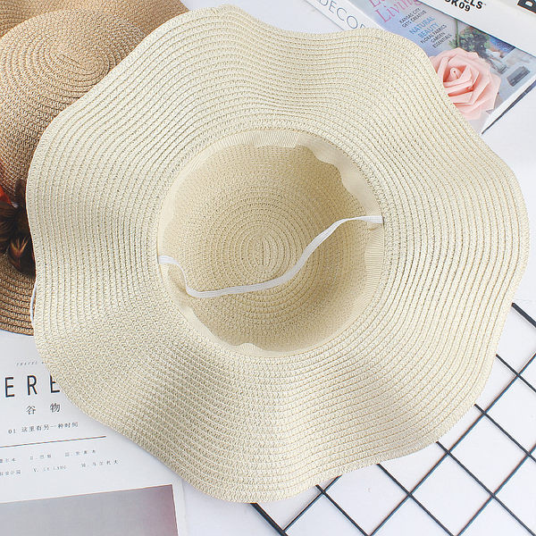 Pălărie de paie pentru femei cu flori 3D