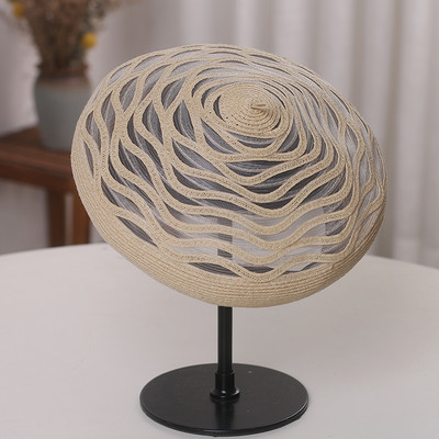 Palarie de dama tip bereta potrivita pentru primavara