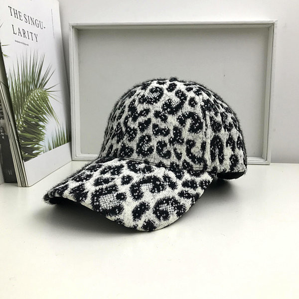 Palarie de dama model nou cu imprimeu leopard