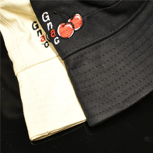 Palarie de pescuit de dama cu broderie