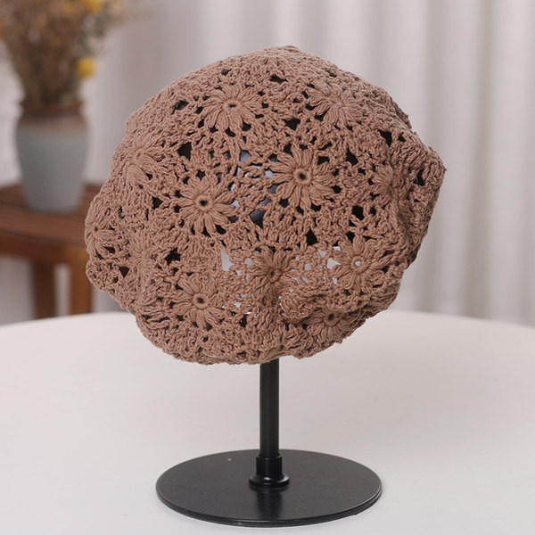 Palarie de dama tricotata in patru culori