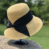Γυναικείο καπέλο παραλίας με κορδέλα και γείσο