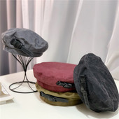 Pălărie cu beretă textilă cu închizătoare metalică