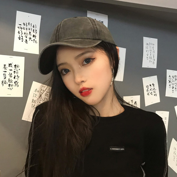 Palarie retro dama cu vizor in mai multe culori