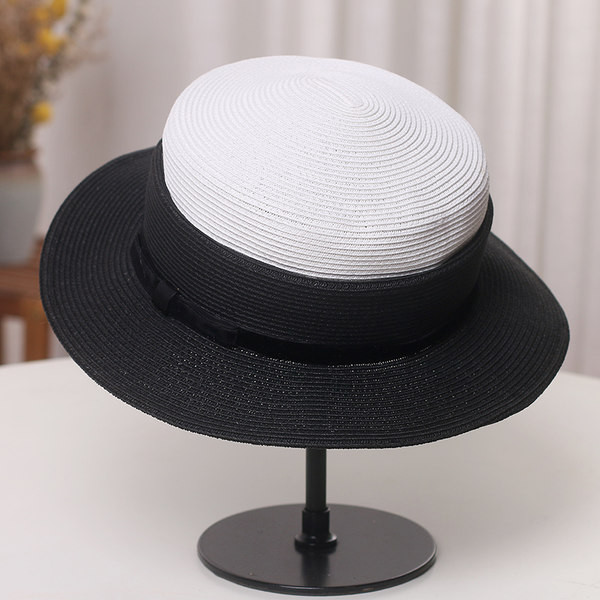 Palarie de dama in trei culori potrivita pentru vara