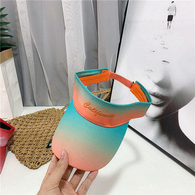 Palarie cu vizor de dama in culori irizate