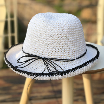 Pălărie de paie pentru femei cu vizor și panglică