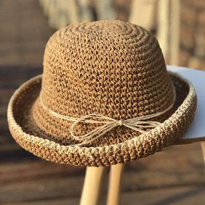 Pălărie de paie pentru femei cu vizor și panglică