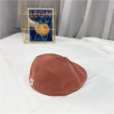 Palarie de dama tricotata tip bereta