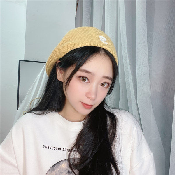 Palarie de dama tricotata tip bereta