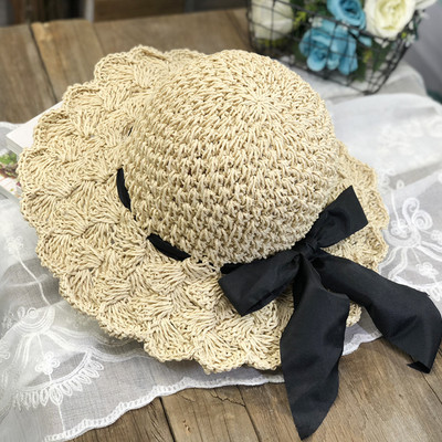 Palarie de paie de dama tricotata cu panglica in negru