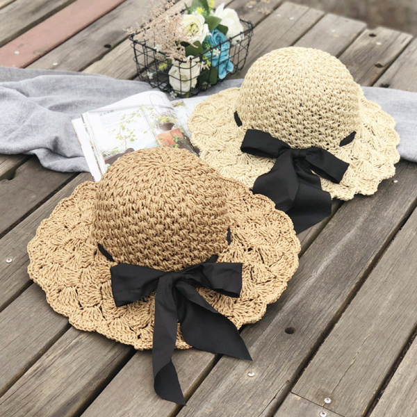 Palarie de paie de dama tricotata cu panglica in negru