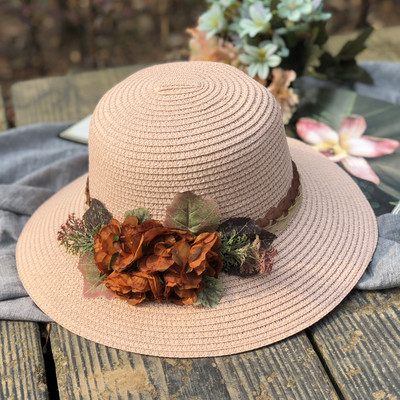 Pălărie de paie pentru femei modernă cu flori