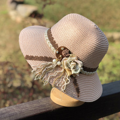 Palarie de vara dama cu decor floral