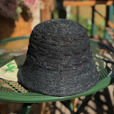 Pălărie de pescuit pentru femei în diferite culori