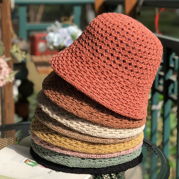 Palarie de dama tricotata potrivita pentru vara