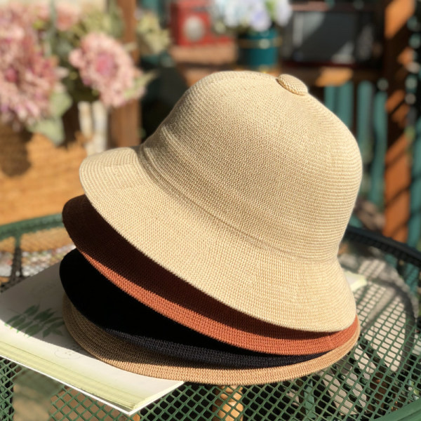 Pălărie de damă potrivită pentru vară în diferite culori