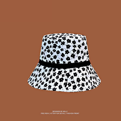 Palarie de dama cu motive florale