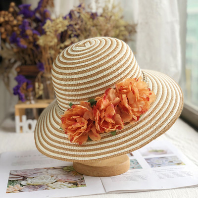 Pălărie de paie pentru femei cu flori 3D