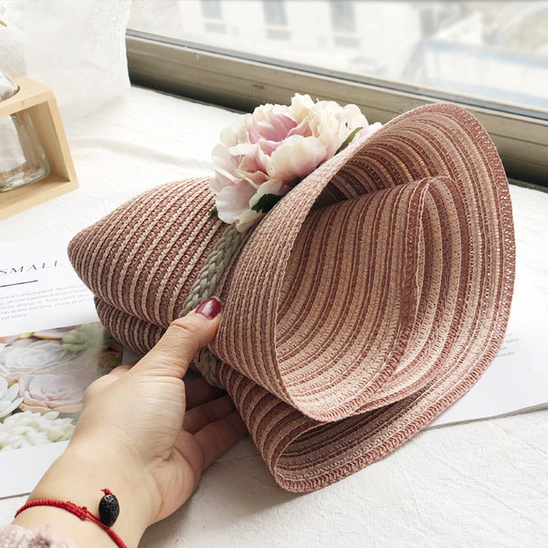 Pălărie de paie pentru femei cu flori 3D