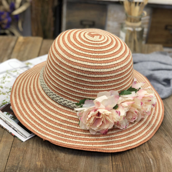 Pălărie de paie pentru femei cu flori 3D