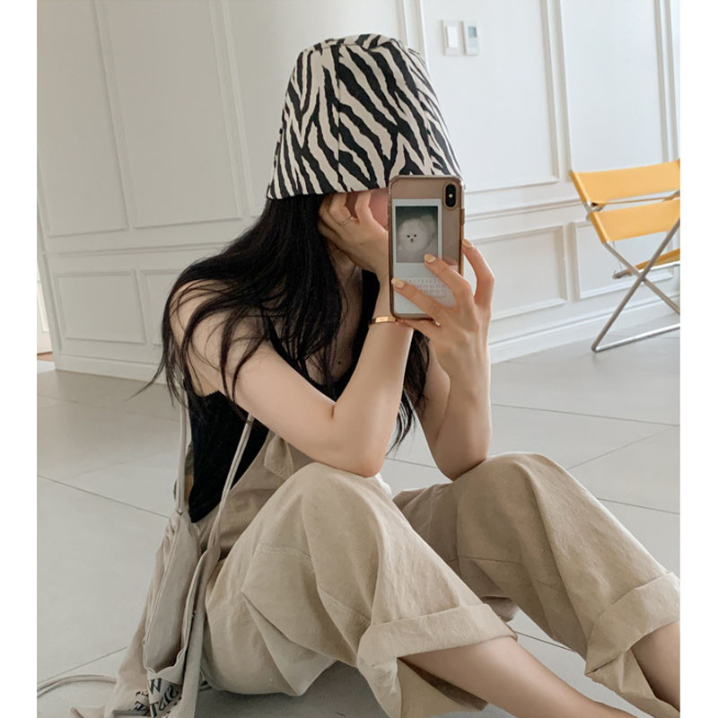 Ženska retro ribarska kapa