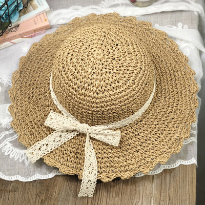 Γυναικείο ψάθινο καπέλο με δαντέλα κορδέλα και γείσο