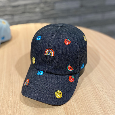 Şapcă de baseball de damă cu broderie