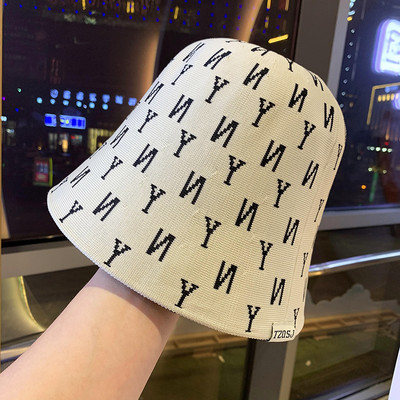 Pălărie de pescuit de damă modernă cu broderie