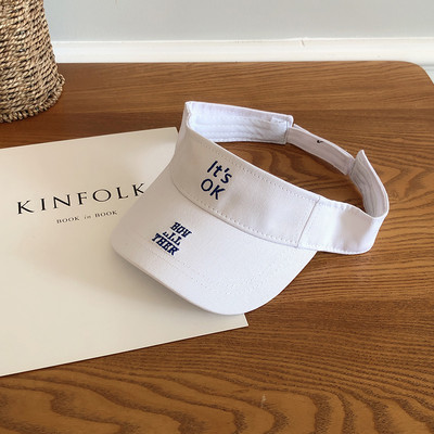 Pălărie cu vizor pentru femei