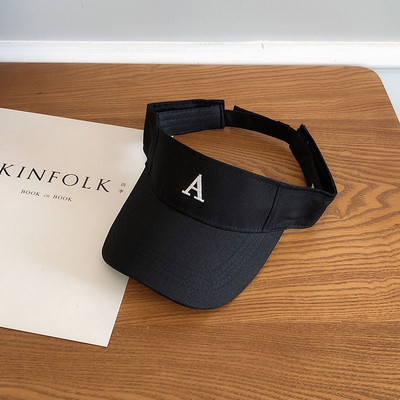 Pălărie cu vizor pentru femei