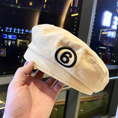 Moderna ženska kapa s vezom - tip beretke