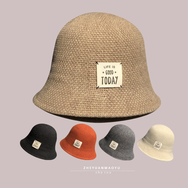 Pălărie de pescuit pentru femei cu emblemă