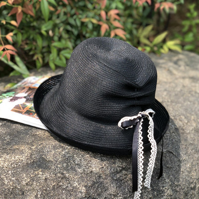 Pălărie de plajă pentru femei cu panglică