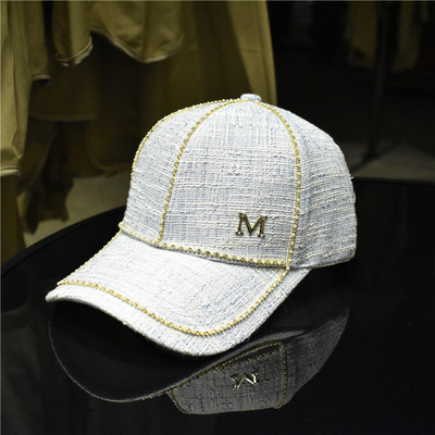 Palarie moderna de dama cu decor metalic