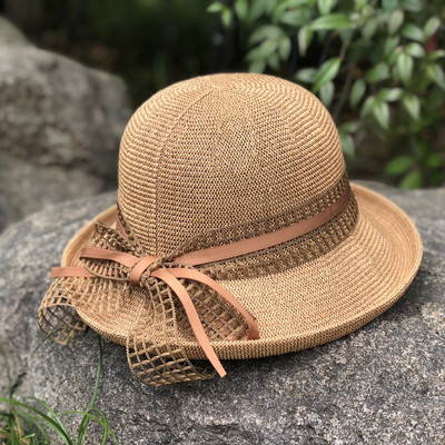 Pălărie de paie pentru femei cu panglică