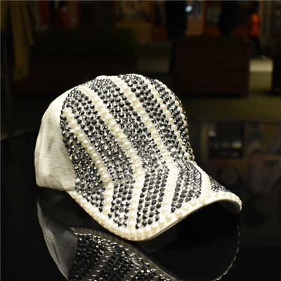 Palarie de dama cu perle si pietre - mai multe modele