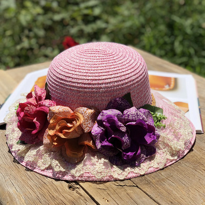 Palarie de plaja dama cu flori 3D si dantela