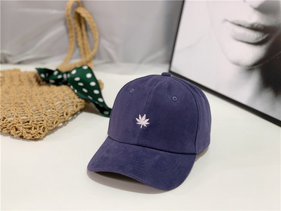 Pălărie de primăvară cu vizor pentru femei