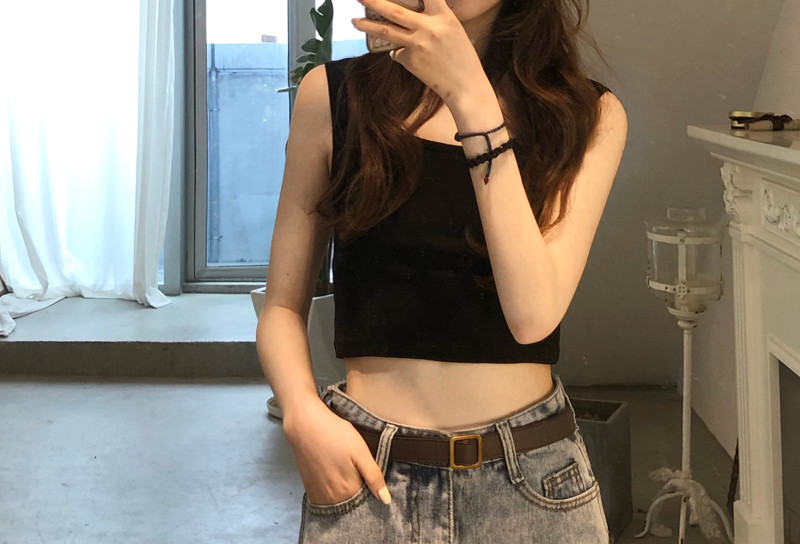 Maieu scurt de damă cu bretele subțiri