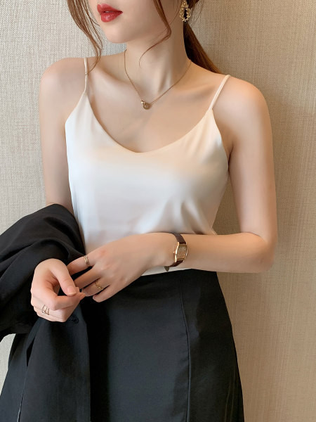 Νέο μοντ'ελο γυναικείο σατέν φανελάκι με λεπτά τιραντάκια σε διάφορα χρώματα