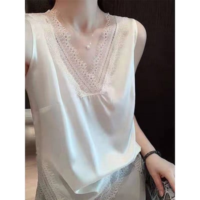 Maieu lat cu dantelă și decolteu spitz