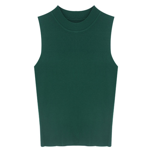 Maieu de damă cu guler jos și bretele largi