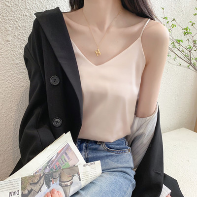 Ženska satenska majica bez rukava s tankim naramenicama i V-izrezom