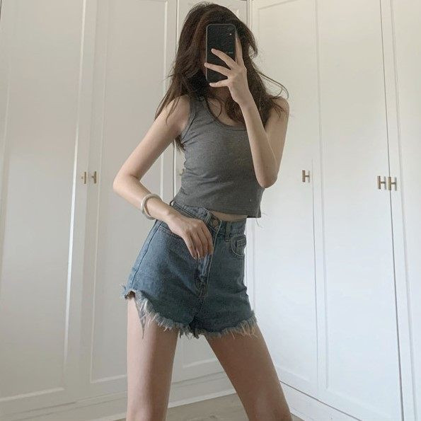 Maiou scurt de zi cu zi pentru femei