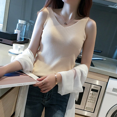 Top de damă din catifea model nou cu decolteu spitz